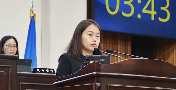 ▲5분 자유발언하는  박정하 의원